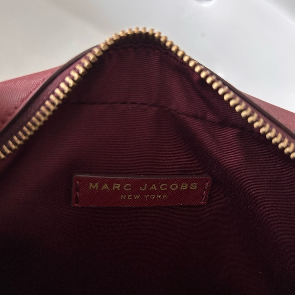 NWT MARC JACOBS New York Women Leather Shoulder Bag, Burgundy - Picture 7 of 8